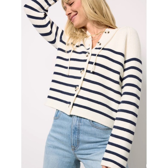Evereve Sweaters - Evereve Isabel Hoodie Cardigan Cream Navy Stripe Drawstring Button Front‎ Size S